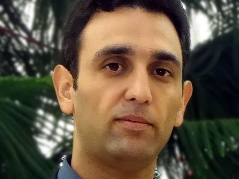 سیامک اسدزاده